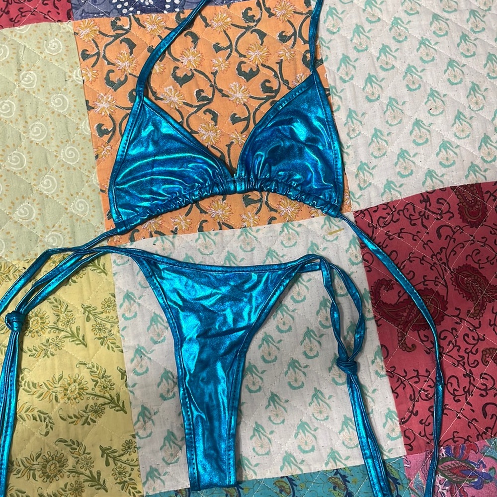 Turquoise bikini